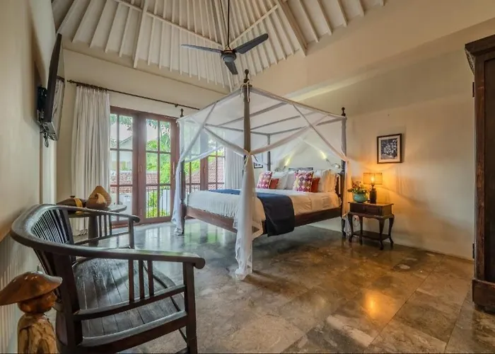 Pool Villa *